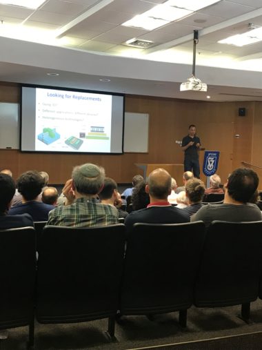 Picture 2 of Prof. Shahar Kvatinsky has given a talk at the Faculty of Electrical Engineering at the Technion entitled "Playing LEGO with Memristors"